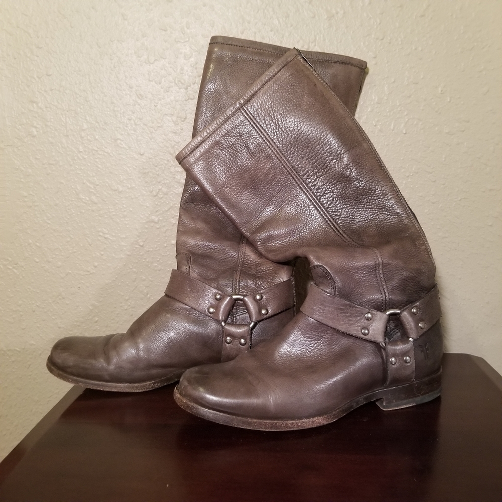 Favorite FRYE Boots! Grey 7.5